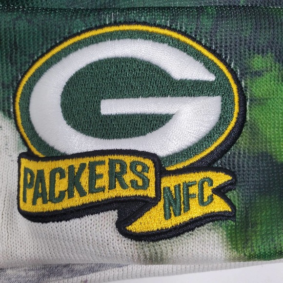 NEW New Era 2022 Sideline Ink Dye Cuffed Knit Hat - Green Bay Packers - Picture 2 of 5